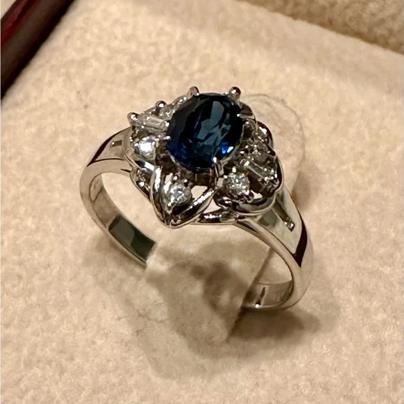 Platinum Natural Blue Sapphire & Diamond Jewelry Women Engagement Ring Size 4.9